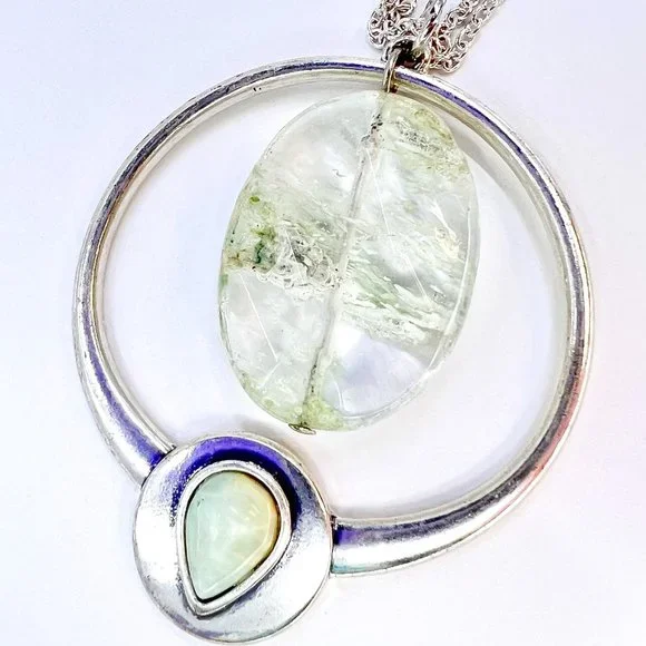 New / Handcrafted - Green Glass Bead Pendant 16” Silver Tone 2 Strand Necklace - Picture 8 of 8